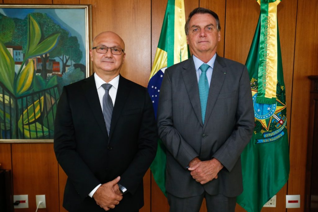 Coronel Menezes diz que não vai participar de evento com Bolsonaro em Manaus porque seria infidelidade partidária