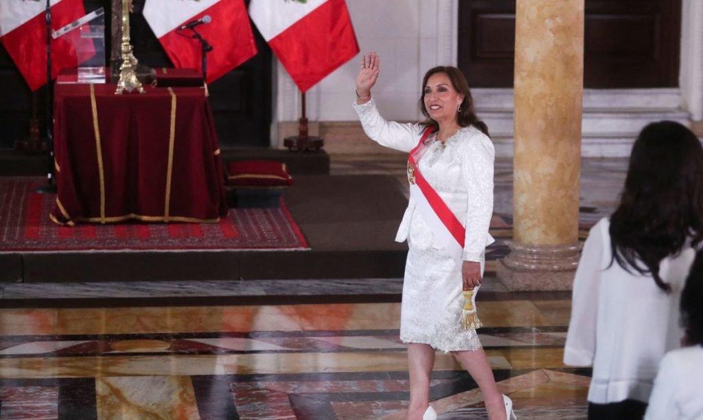 Congresso do Peru aprova antecipação de eleições para abril de 2024