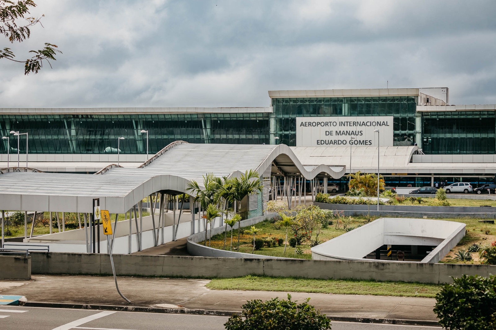 Funcionária terceirizada alvo de operação da PF é afastada do Aeroporto Internacional de Manaus