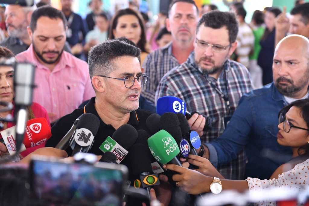 David Almeida: Remoção de flutuantes no Tarumã-Açu custará R$ 16 Milhões
