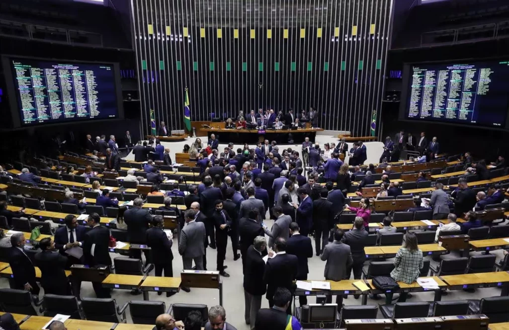 Câmara aprova