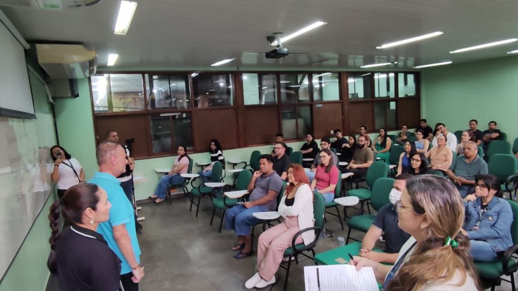 escola de cotas
