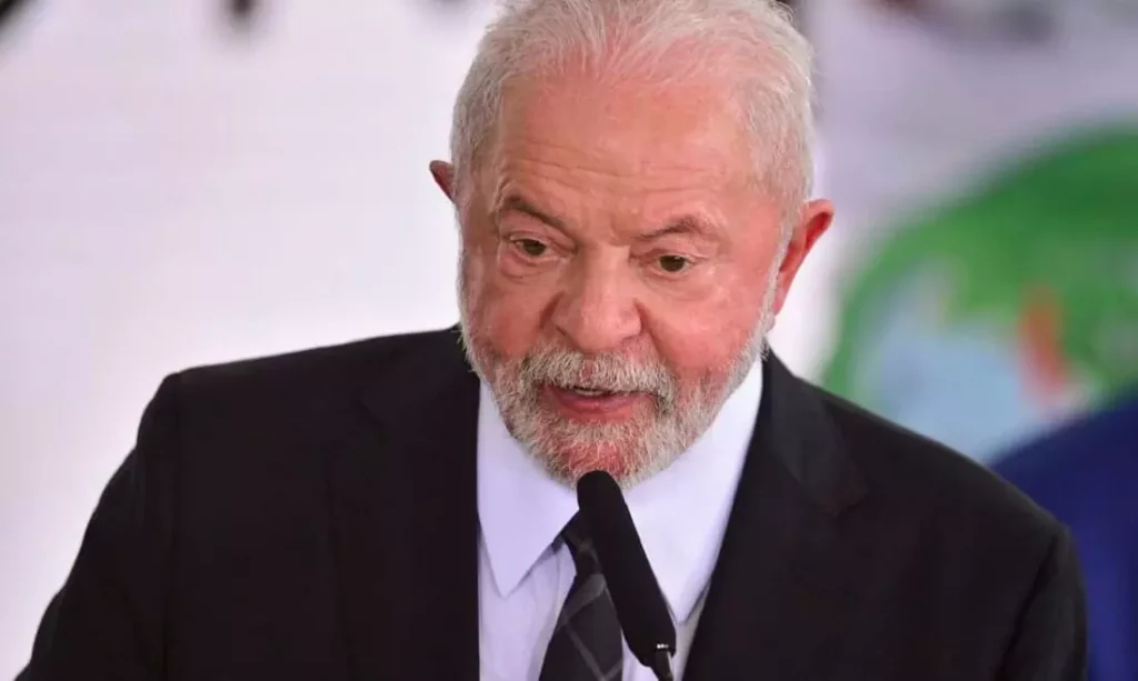 Lula deve ter alta neste domingo diz médico