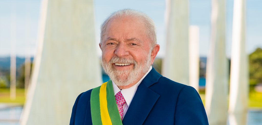 Lula: PAC Busca Reduzir Custo Brasil, mas Requer Investimento Expressivo