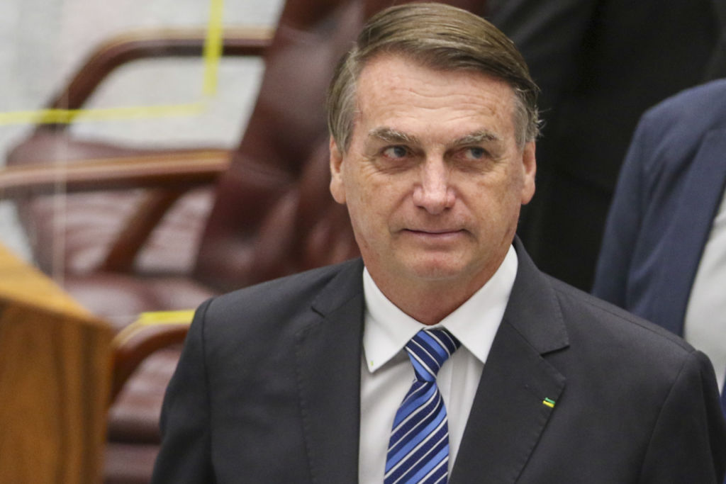 Bolsonaro afirma que 8/1 não foi golpe, mas uma "Armadilha da Esquerda"