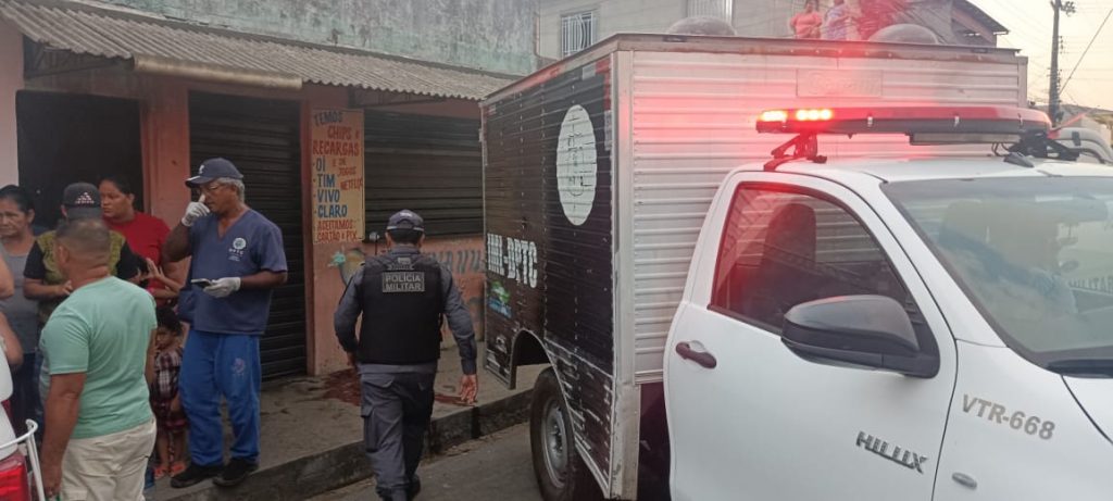 Homem é