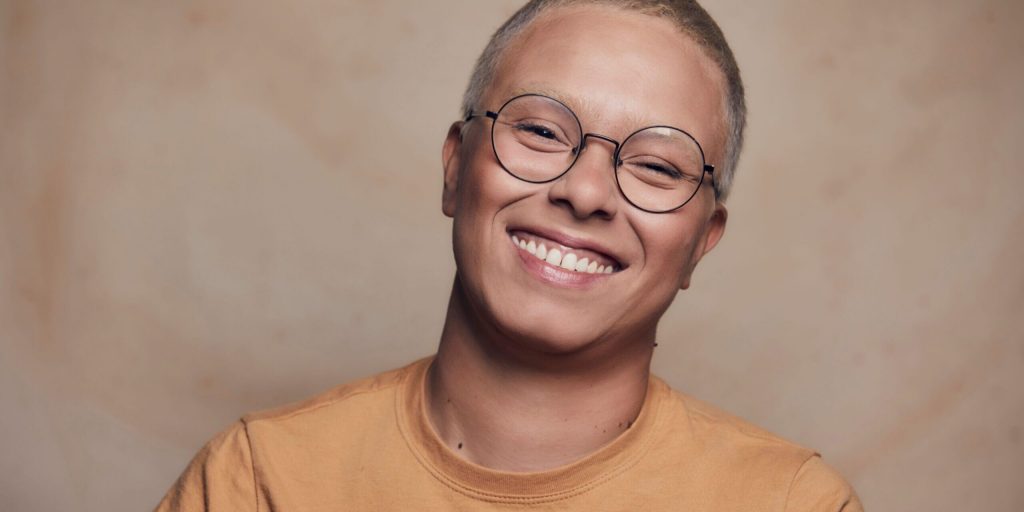 Maria Gadú faz show gratuito no Largo de São Sebastião em Manaus