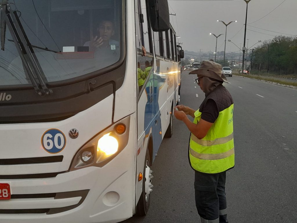 Apreensão de Veículos por Transporte Irregular em Manaus