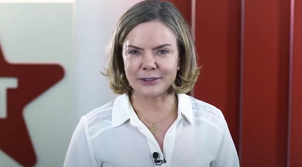 Gleisi é internada após exame de rotina