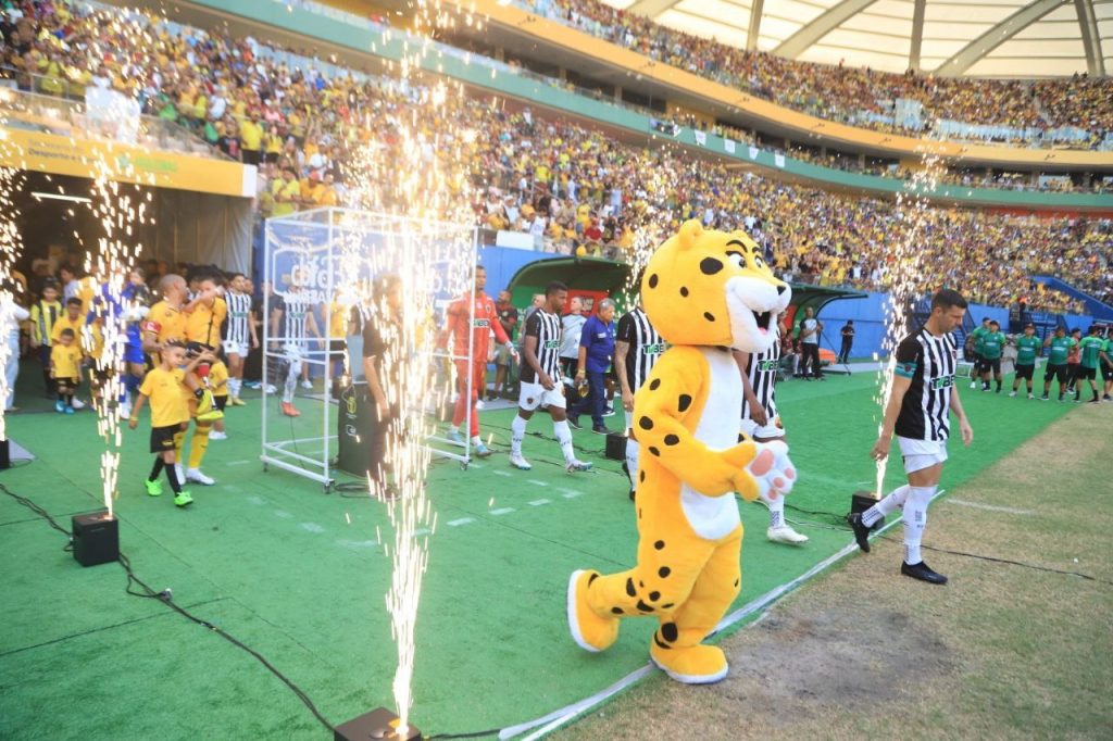 Mil crianças irão receber ingressos gratuitos para jogo entre Amazonas FC e Brusque na Arena da Amazônia