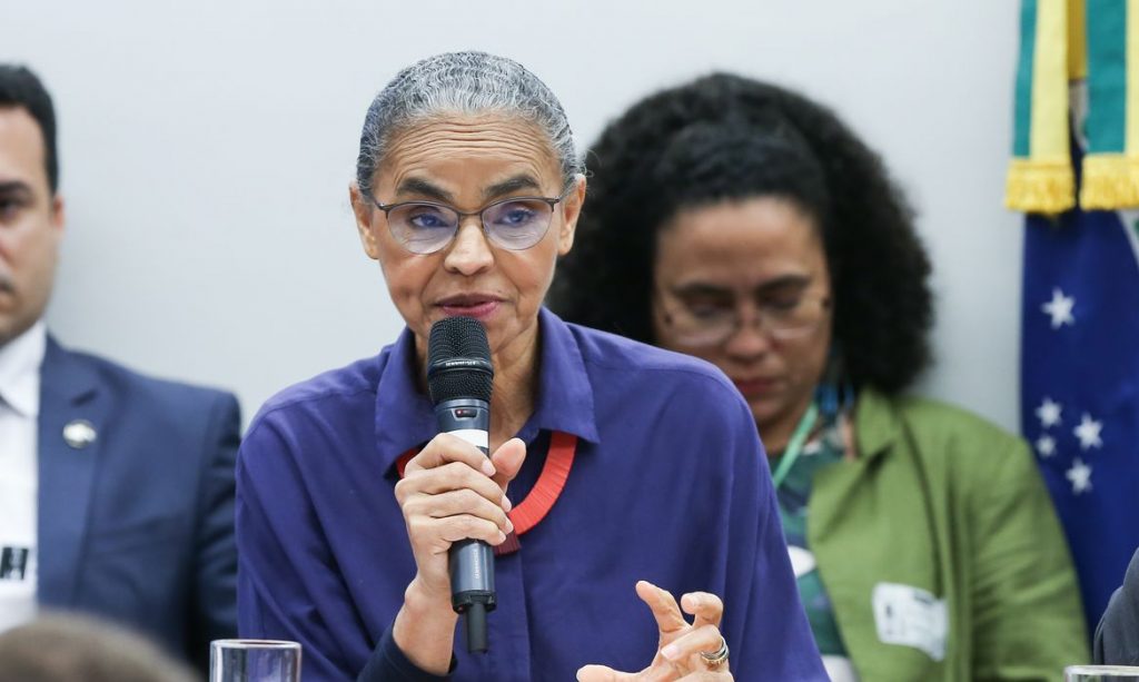 Marina Silva fez mais de 20 viagens com jatinho da FAB e uma delas durou 25 min