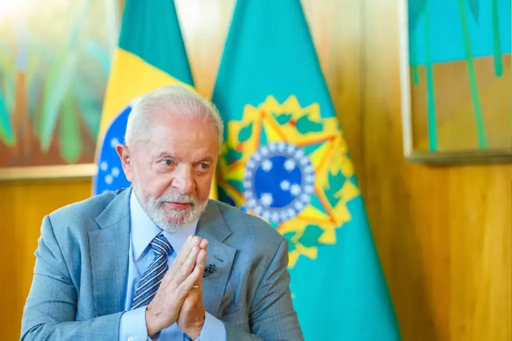 Lula cobra pedido de desculpas do Equador por invasão à embaixada do México