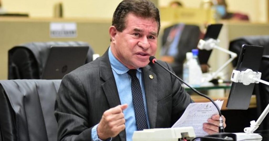 Deputado estadual Dr. Gomes é internado às pressas em hospital de Manaus