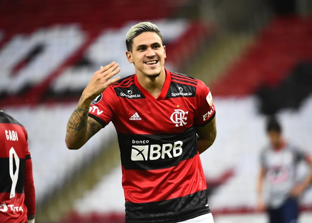 Pedro abre placar e marca 1 x 0 para o Flamengo contra o Amazonas FC no Maracanã