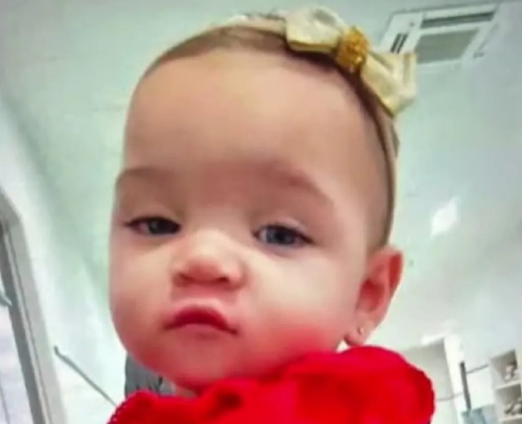 Mãe é suspeita de matar bebê de 10 meses com chumbinho e esconder corpo no freezer