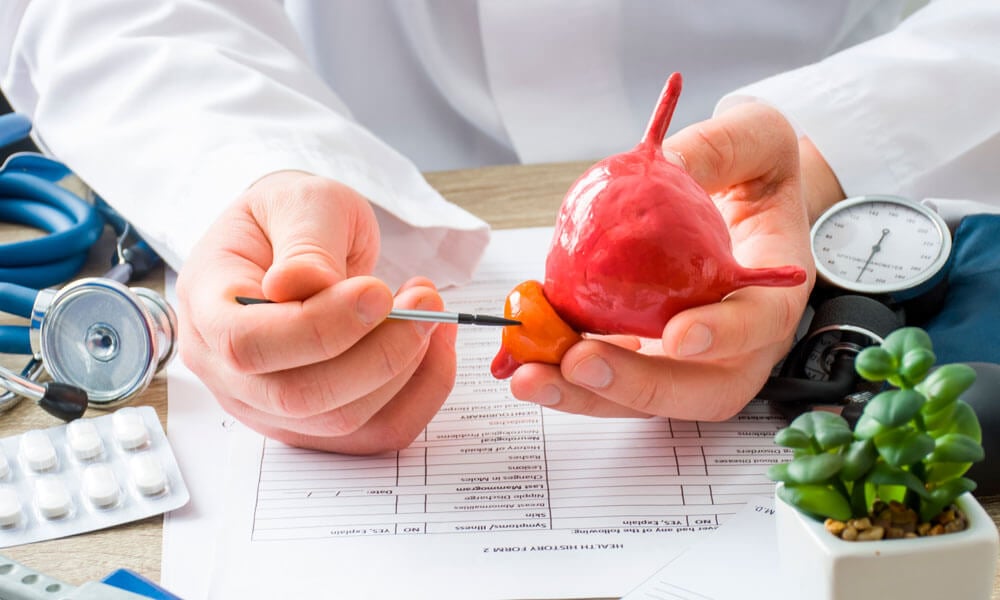 7 alimentos que você deve introduzir na sua dieta para ajudar a reduzir sua próstata e 4 alimentos que você deve evitar