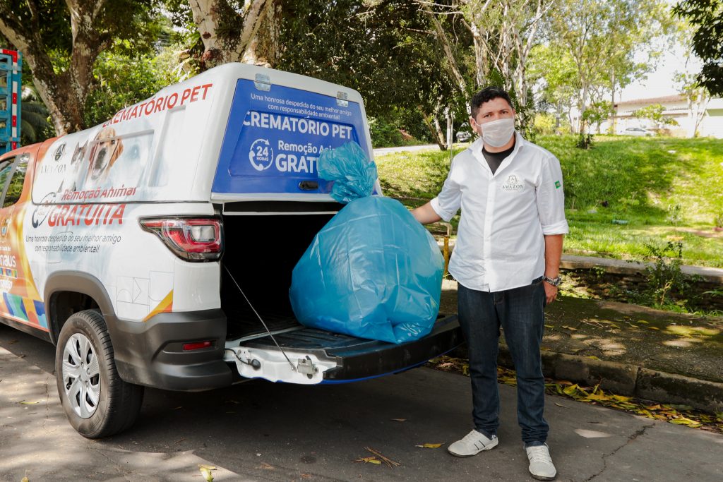 Saiba como funciona o serviço ‘Crematório Pet’ para remoção gratuita de animais em Manaus