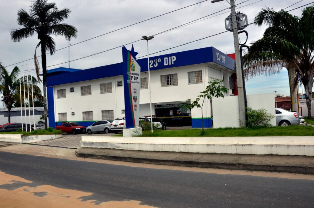 Homem é preso por roubo majorado e estupro no bairro Tarumã em Manaus 