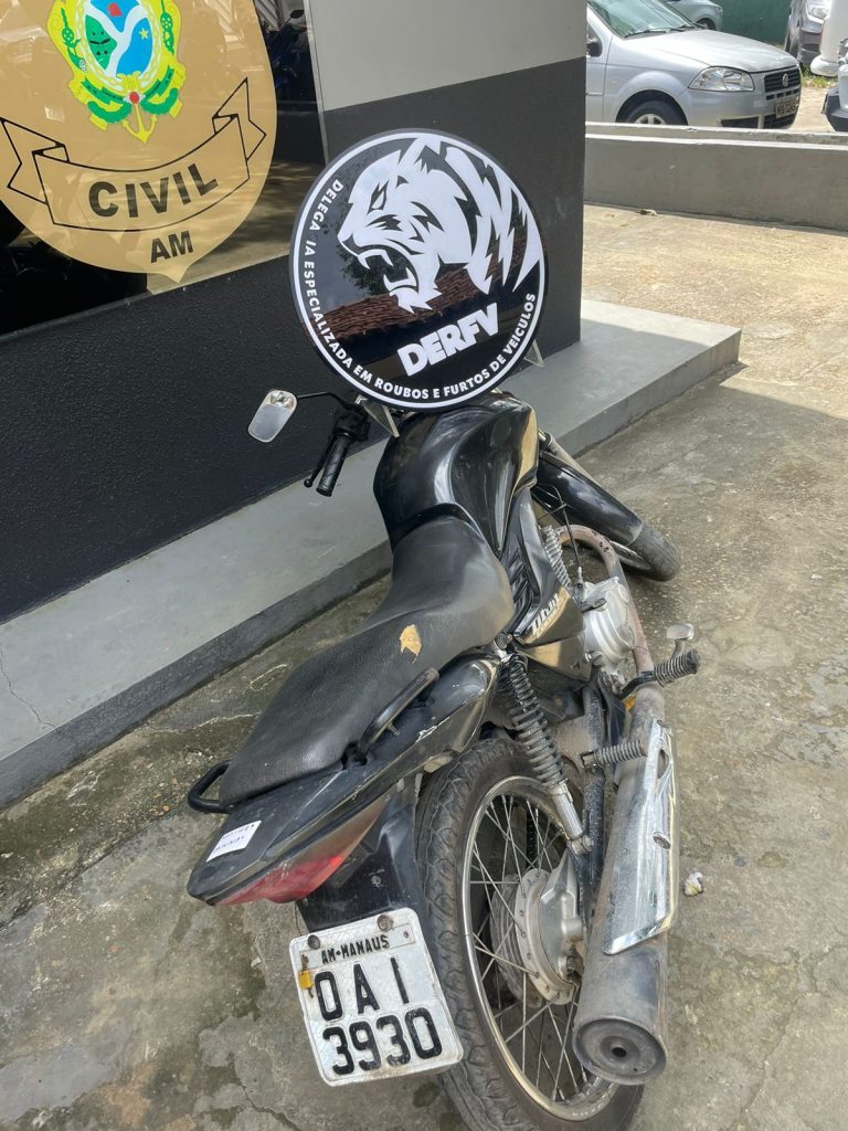 Dois veículos adulterados são apreendidos durante operação no Tarumã em Manaus