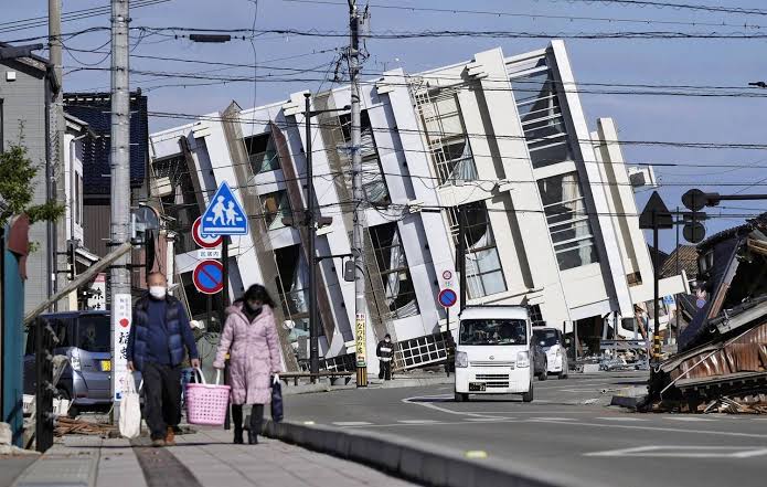 Terremotos atingem o centro do Japão, sem grandes danos