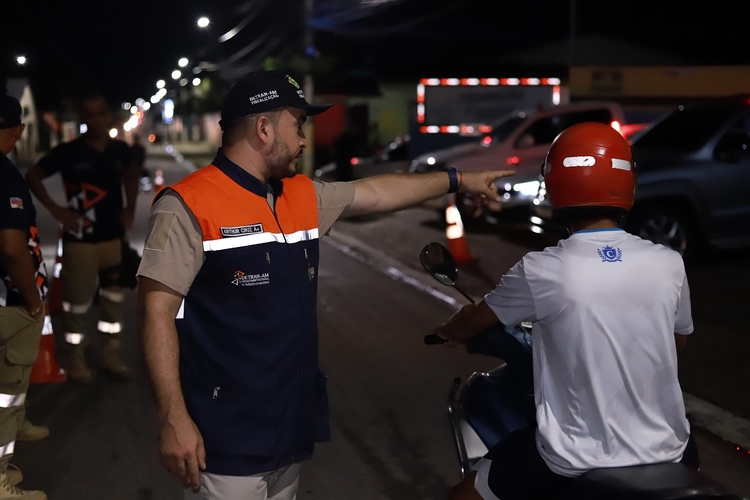 Detran-AM reforça segurança do trânsito durante Festival de Parintins