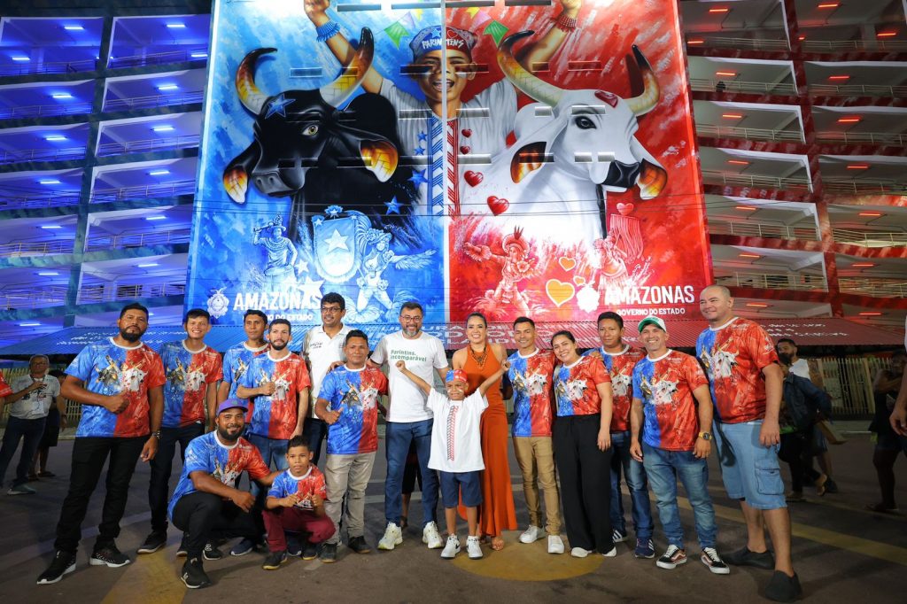 Nova fachada do Bumbódromo representa a valorização dos artistas de Parintins, destaca Wilson Lima