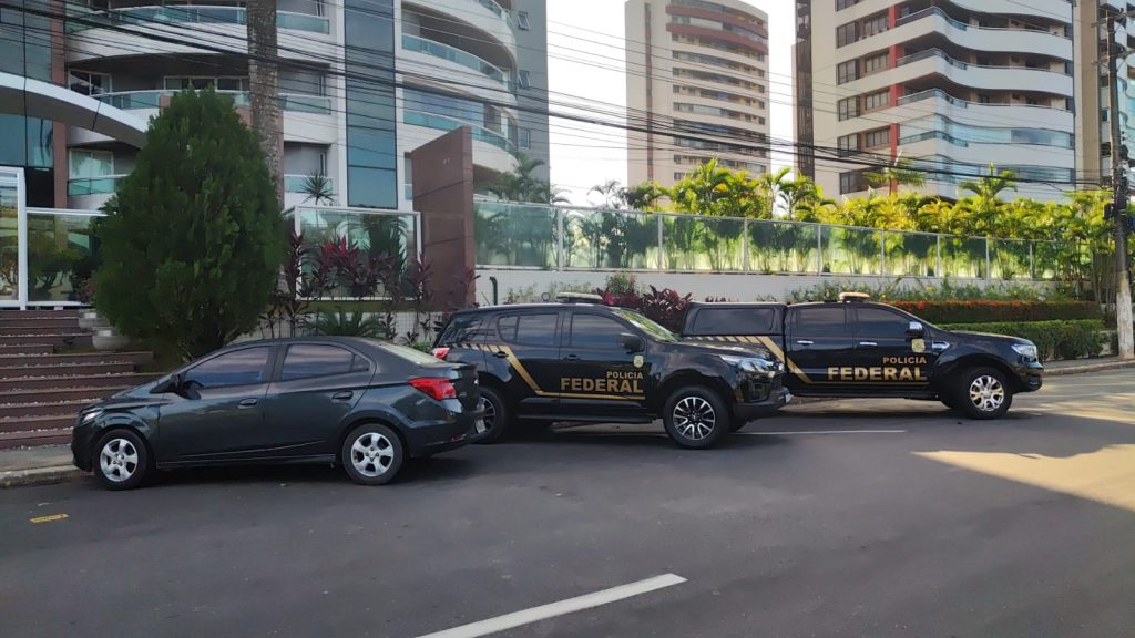 PF deflagra operação em Manaus e mira organização criminosa suspeita de tráfico internacional de drogas