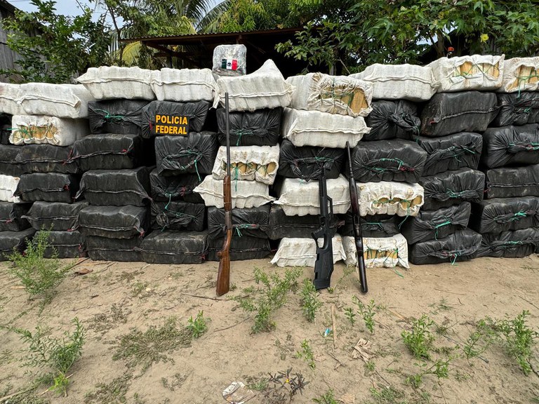 PF prende grupo e apreende mais de 3 toneladas de drogas no Amazonas
