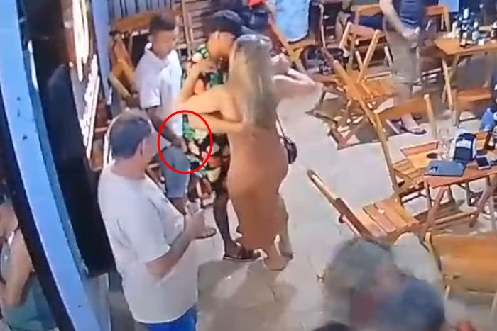 Segurança é morto após separar briga em festa envolvendo assédio. Confira os detalhes deste trágico incidente e suas repercussões.