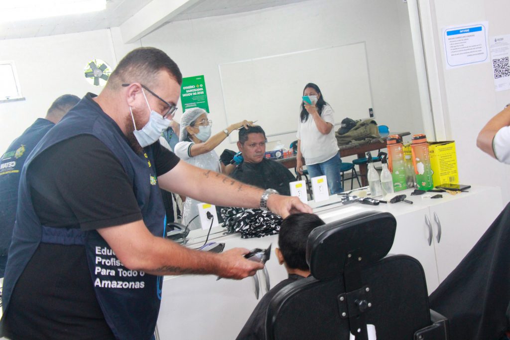 Cetam publica edital com mais de 7 mil vagas para cursos de qualificação profissional em Manaus