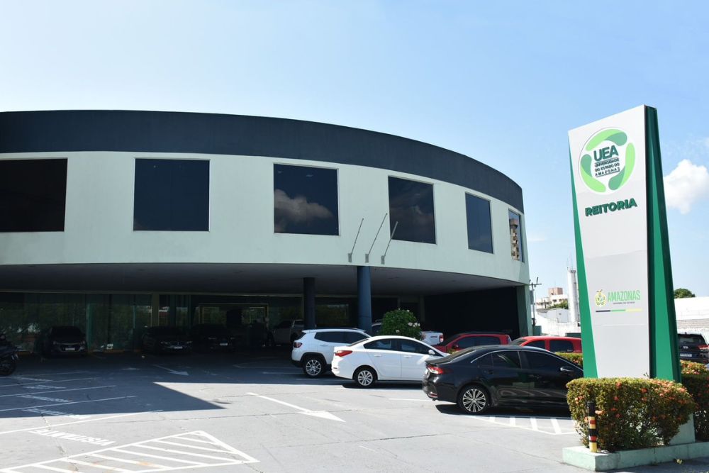 Conquista acadêmica: aprovados dois novos cursos de doutorado da UEA