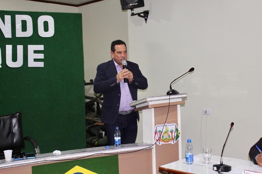 Prefeito pode ser multado por usar carro som para divulgar convenção no Amazonas