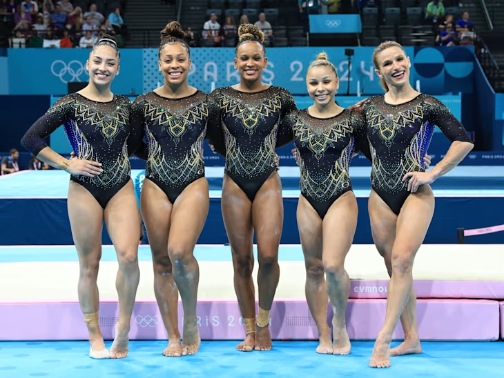 Ginástica artística do Brasil avança em 4º lugar por equipes e disputa seis finais individuais