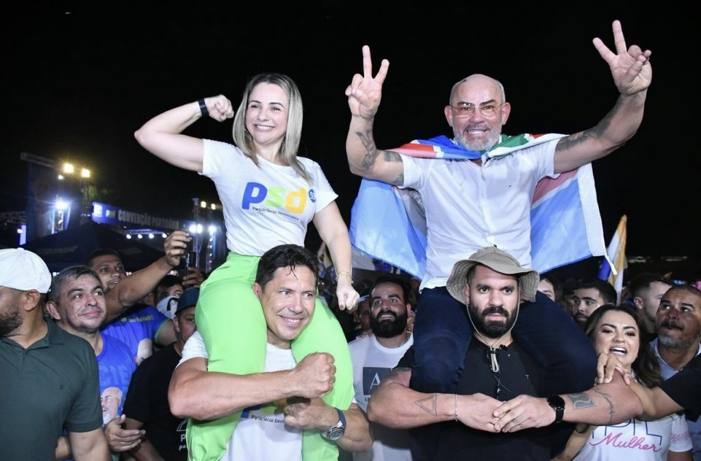 Cabo Maciel é oficializado como candidato à Prefeitura de Itacoatiara, tira vice petista da chapa e chama vereadora para substituir
