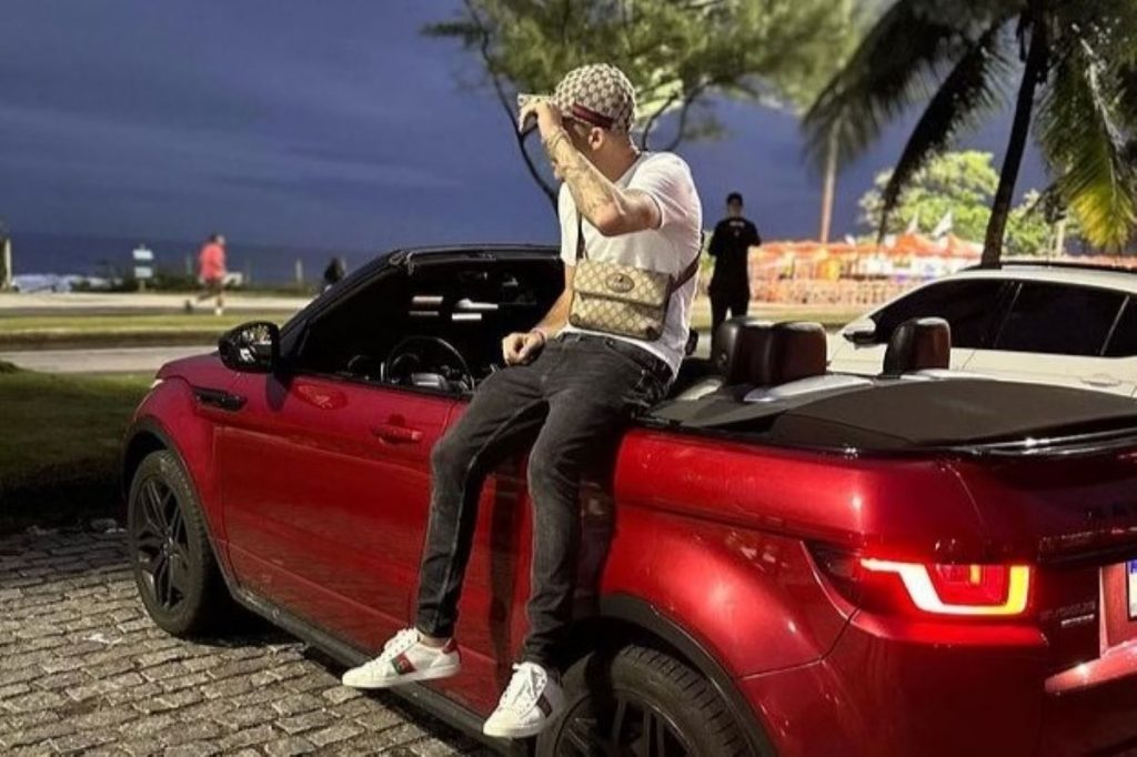Influencer ‘Igão’ é preso por aplicar golpes contra idosos para ostentar vida de luxo