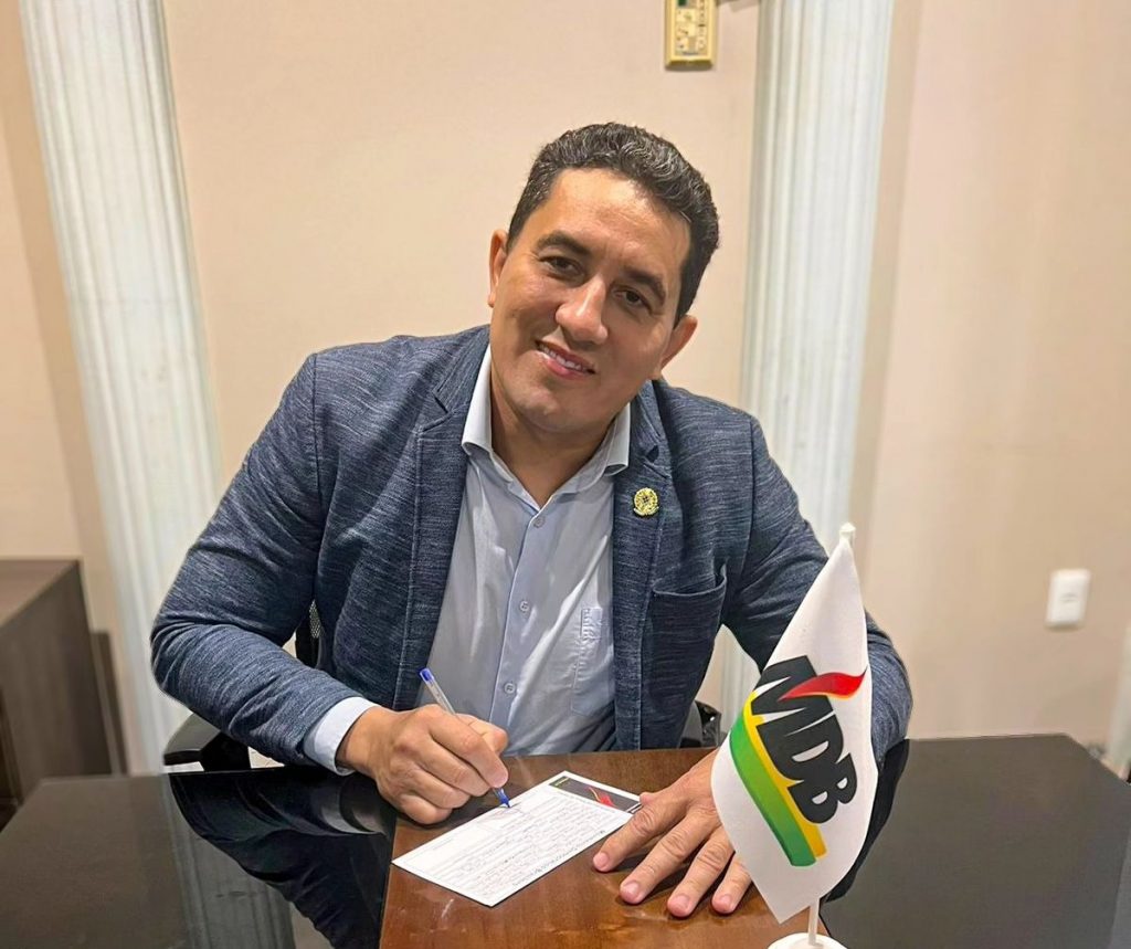 TCE-AM determina que prefeito de Borba, Simão Peixoto, indique equipe de transição