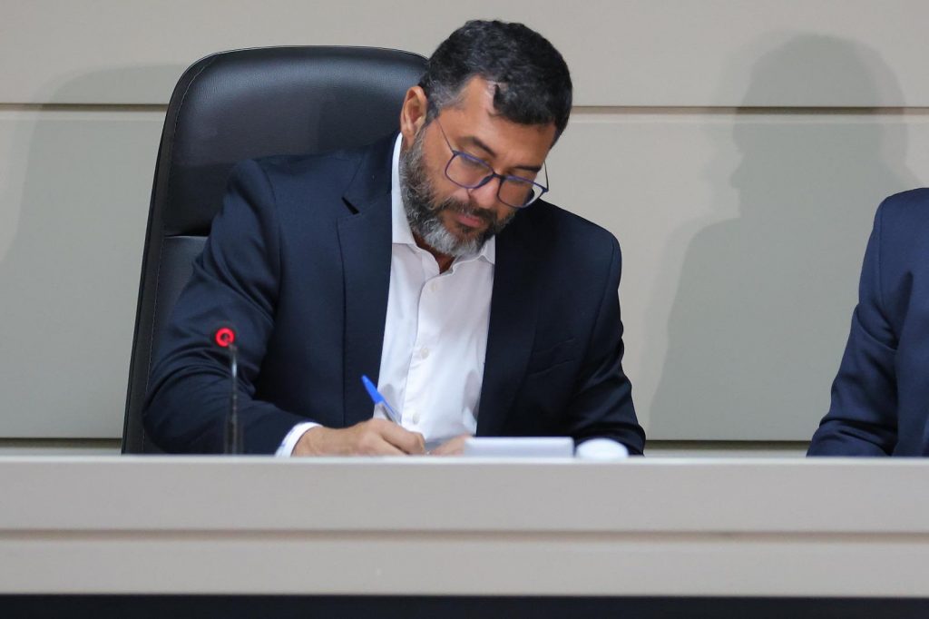 Governador Wilson Lima sanciona lei que endurece regras de transparência e rastreabilidade de emendas no Amazonas