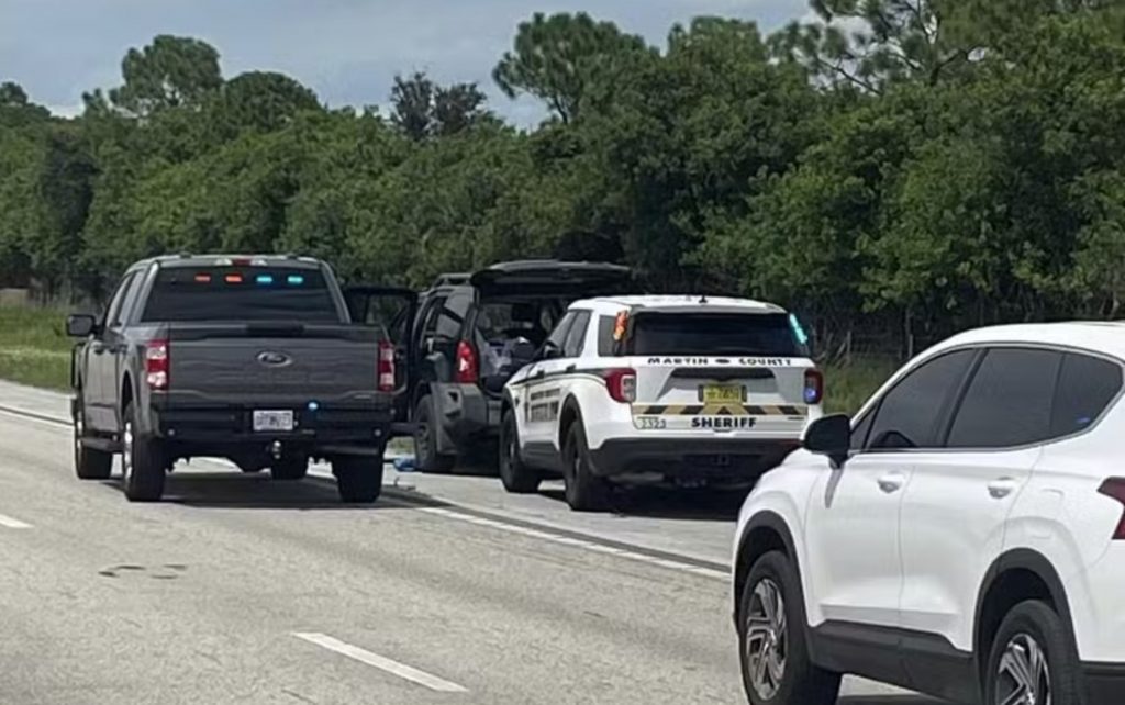 Tiros são disparados perto de Trump e FBI investiga tentativa de assassinato