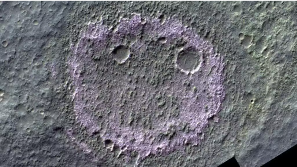 Rosto sorridente" em Marte pode revelar indícios de vida extinta no planeta