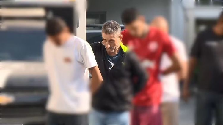 Homem é preso em flagrante após estupro de jovem com deficiência em terminal de ônibus