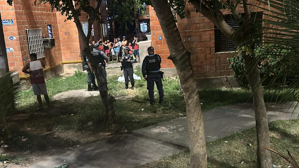 Homem é assassinado com vários tiros na Zona Oeste de Manaus