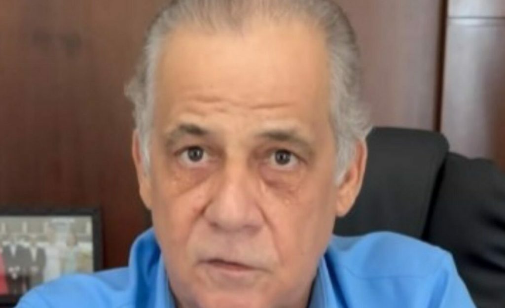 Candidato a prefeito tem vídeo de sexo com duas mulheres vazado na web