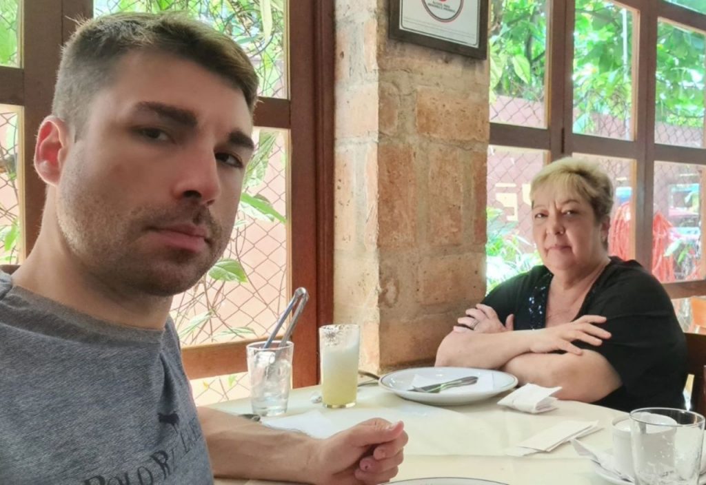 Secretário municipal mata mãe cachorro e tira a própria vida