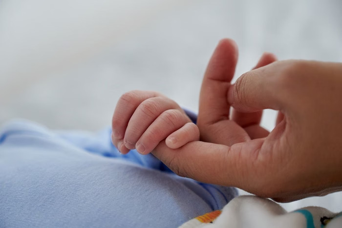 Bebê velada viva havia sido diagnosticada com virose