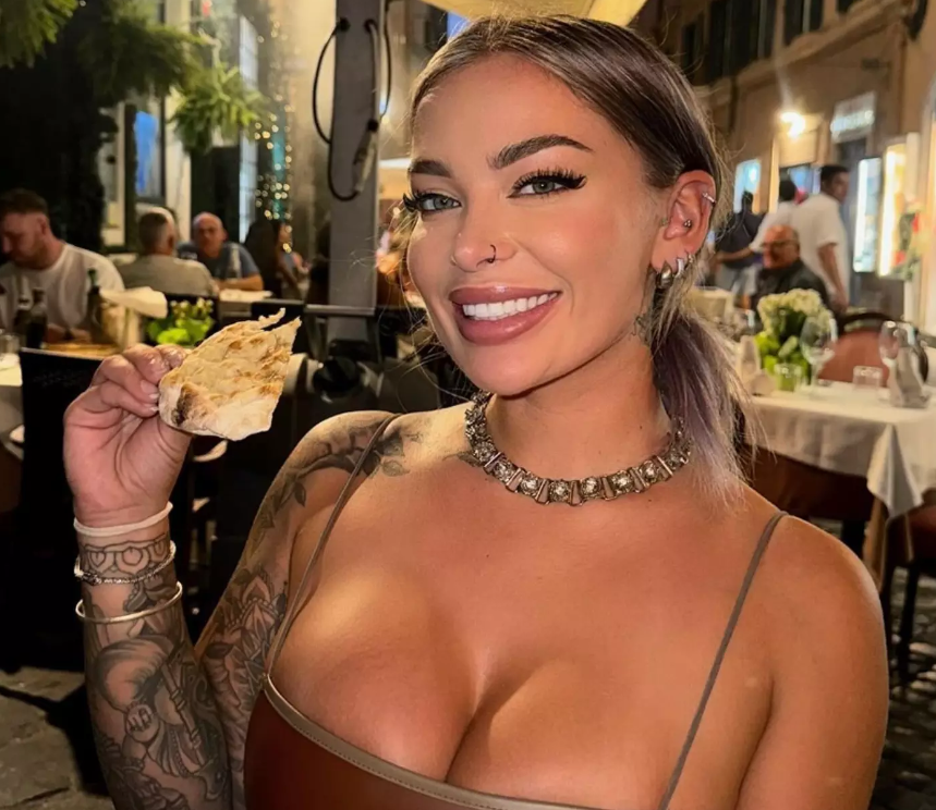 Atriz de filmes adultos grava 300 cenas em 6 meses