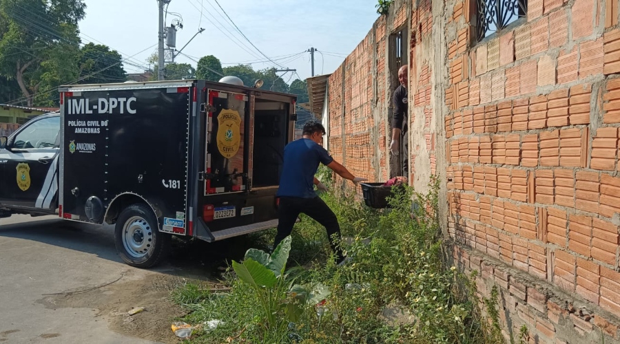 Detento do semiaberto é executado dentro de casa por grupo armado na zona Norte de Manaus