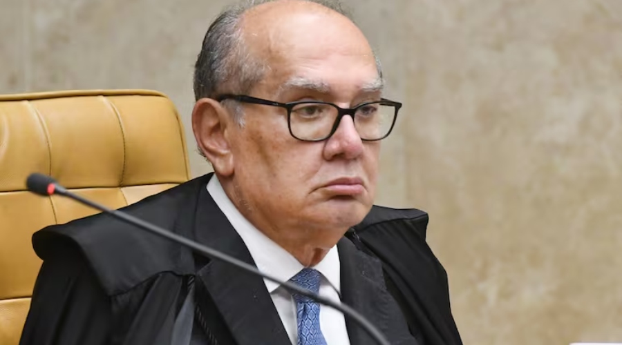 Indiciado no inquérito do golpe esteve em voo de Gilmar Mendes, diz PF