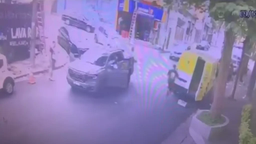 Veja o que se sabe sobre CACs que caçaram, mataram e andaram com corpo de suspeito de roubo em carro