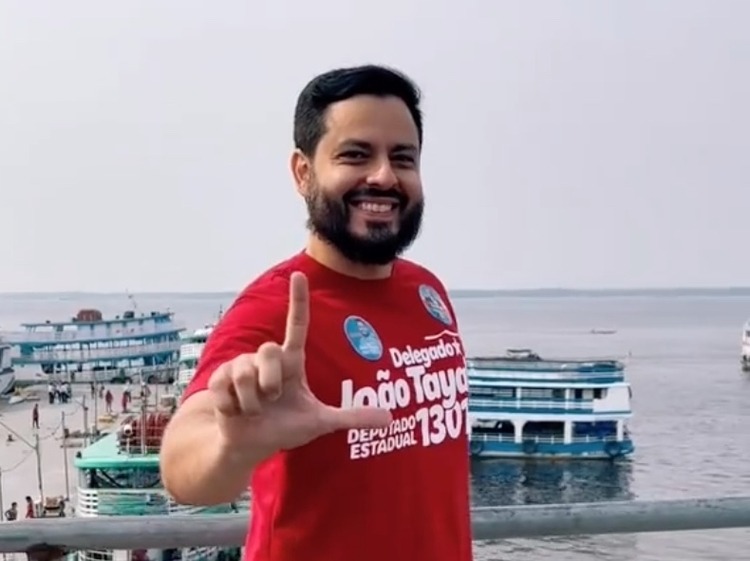 "Pobre de direita não precisa se preocupar com PIX de R$ 5 mil", diz Delegado João Tayah