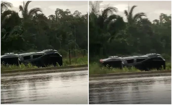 Picape capota após forte chuva no Amazonas e deixa feridos